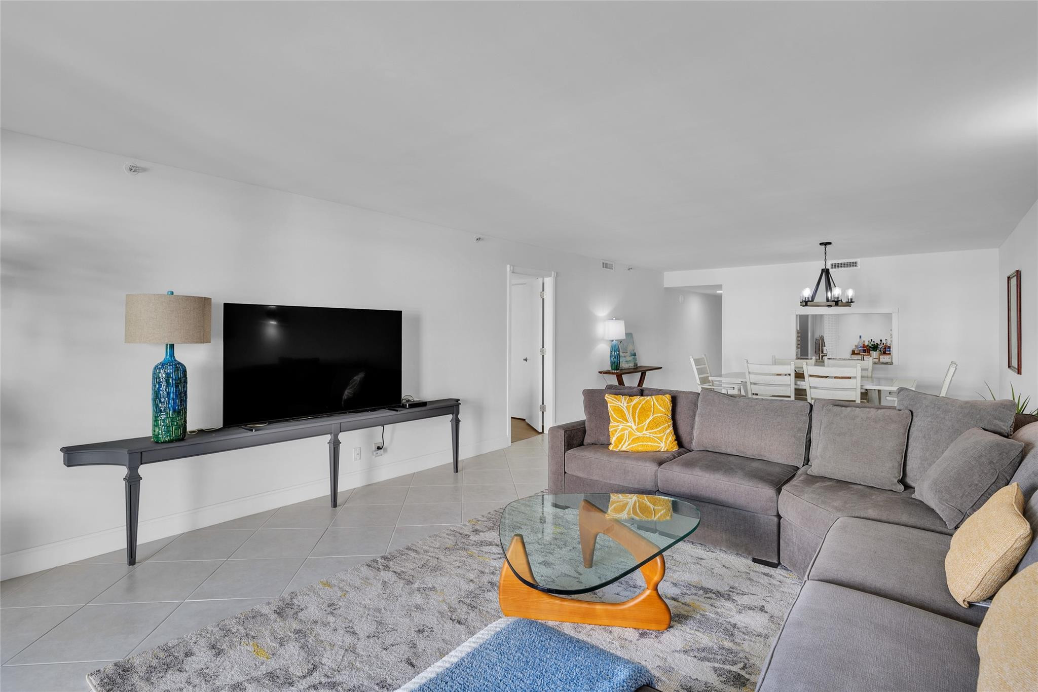 The Overlook Condo - Residential