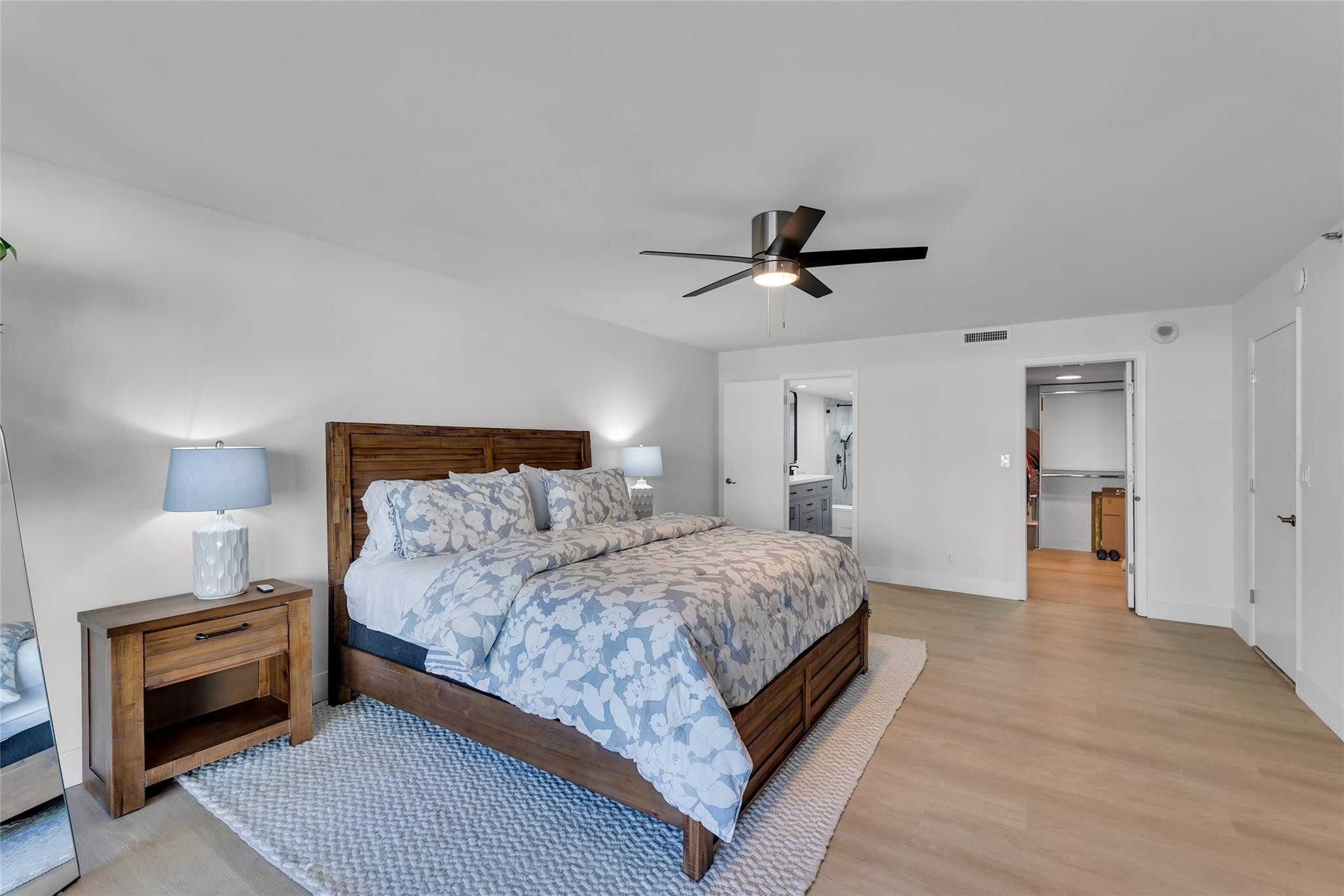 The Overlook Condo - Residential