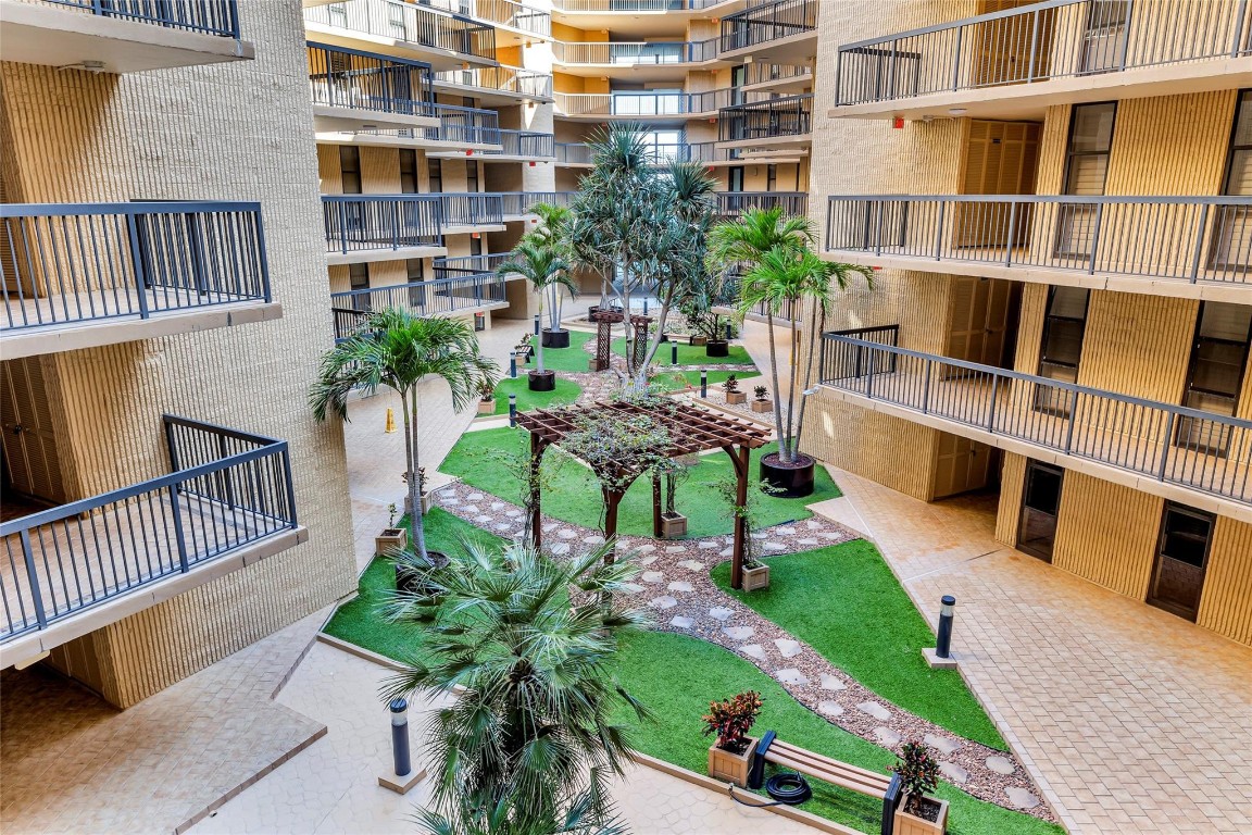 The Overlook Condo - Residential