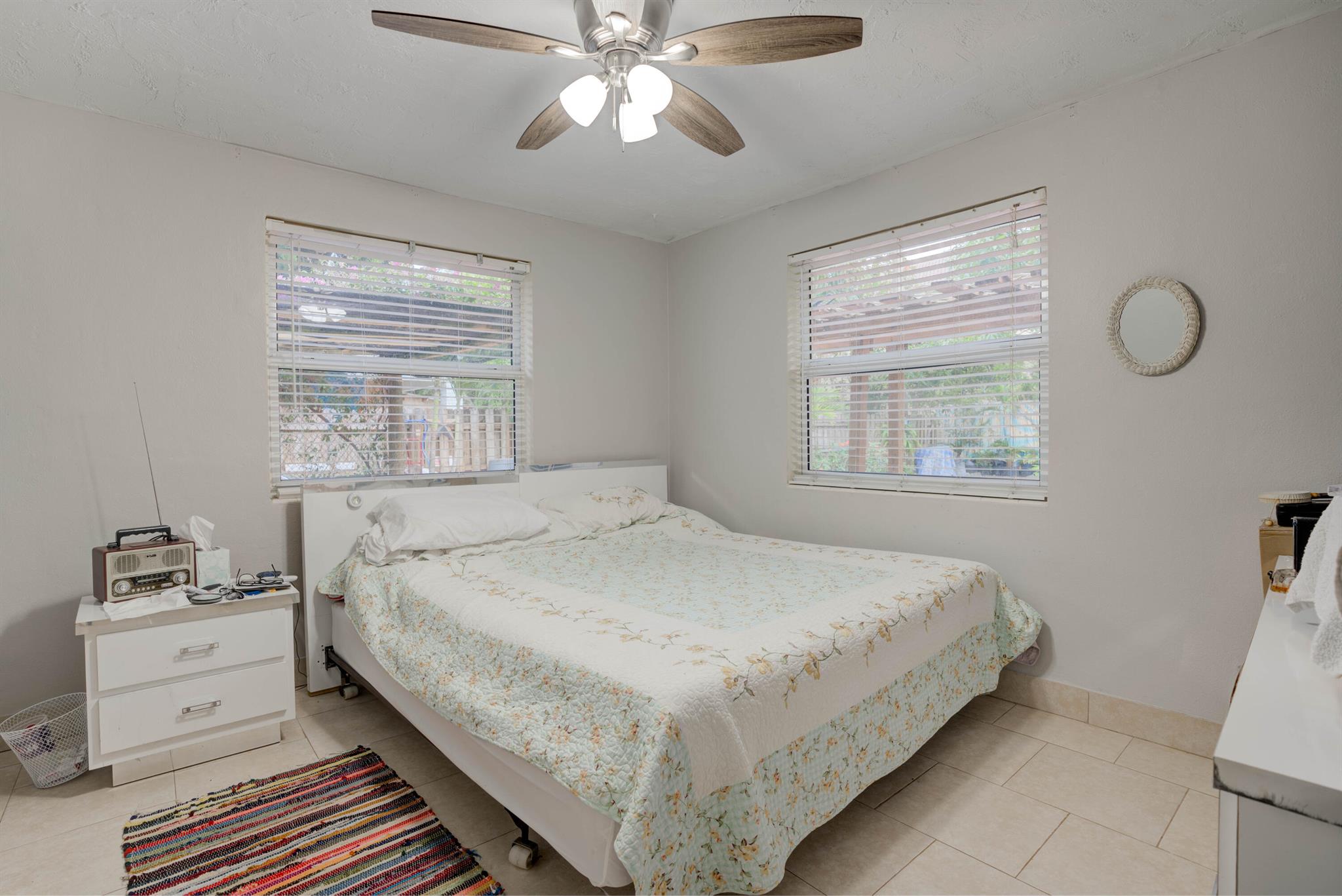 EASTVIEW MANOR - Residential Income