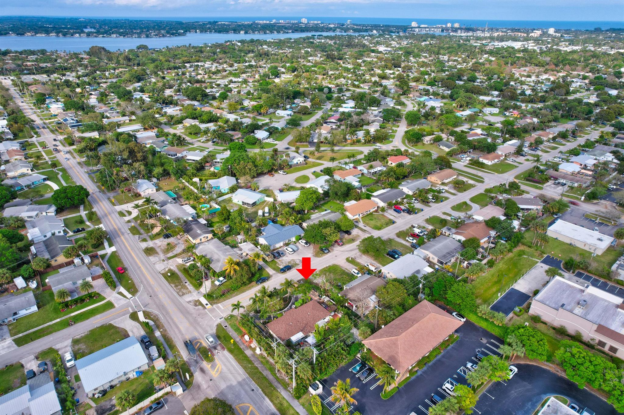 EASTVIEW MANOR - Residential Income