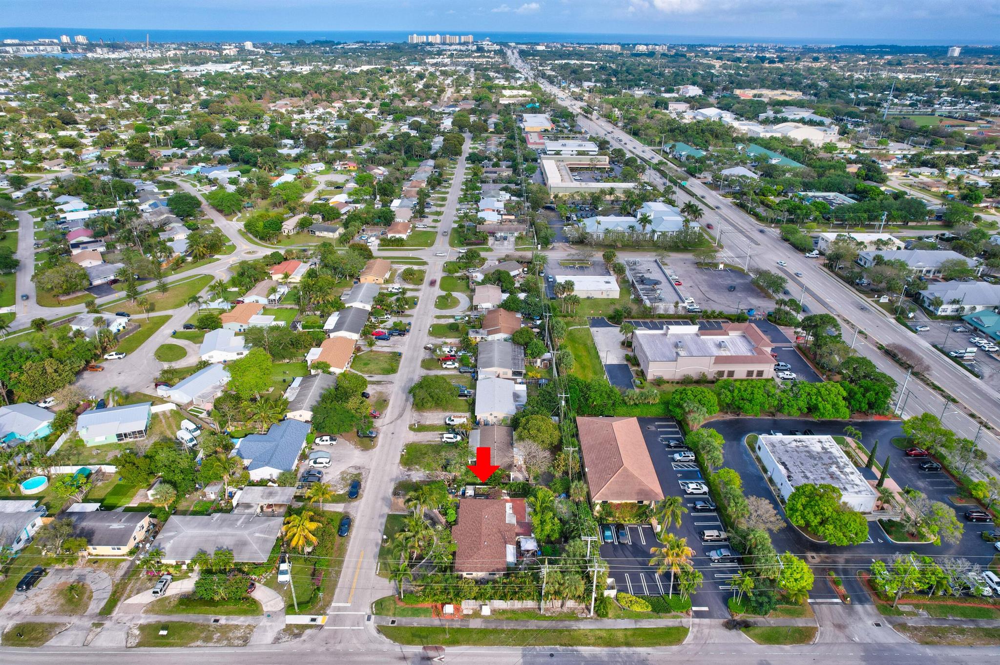 EASTVIEW MANOR - Residential Income