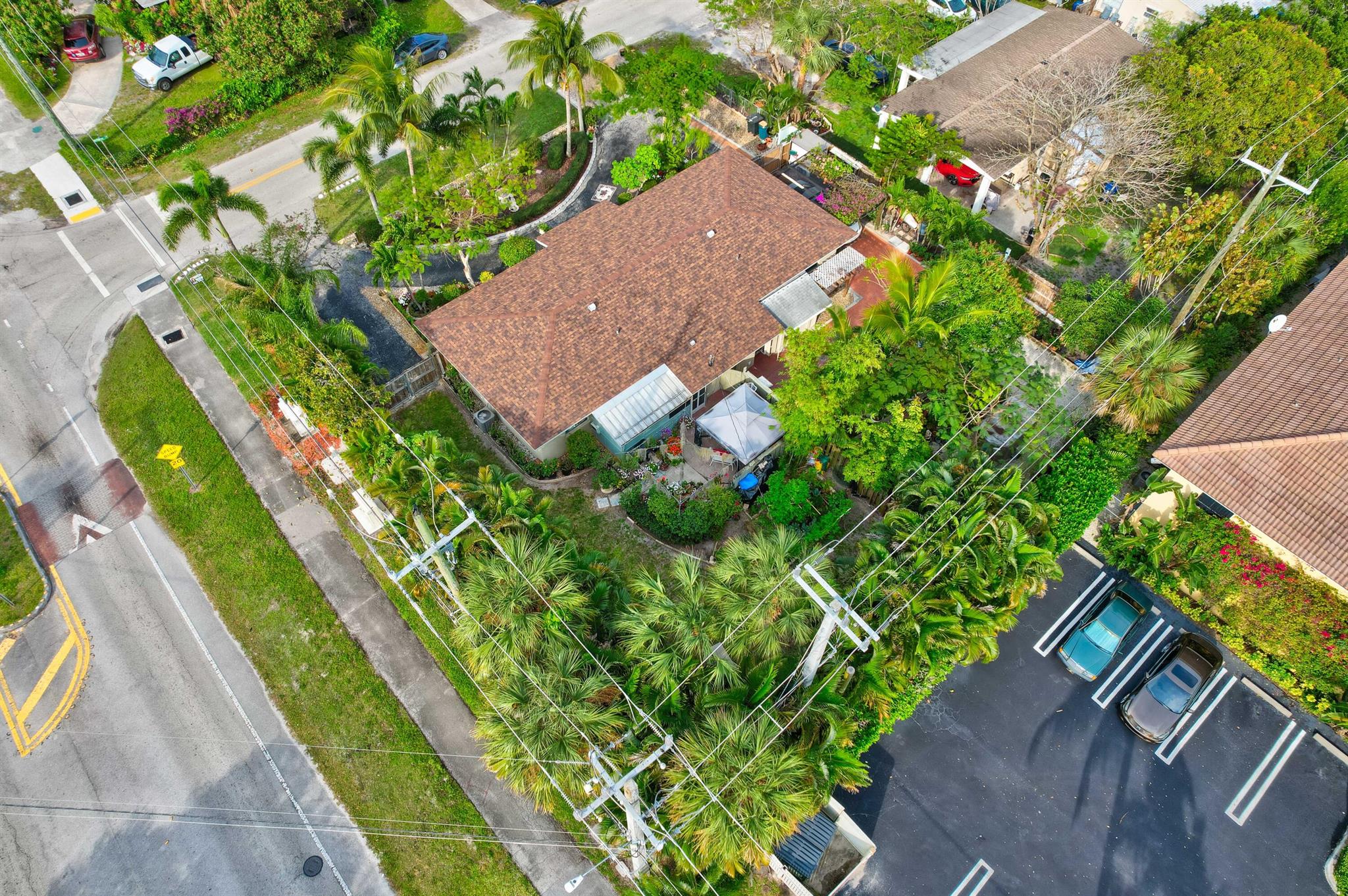 EASTVIEW MANOR - Residential Income