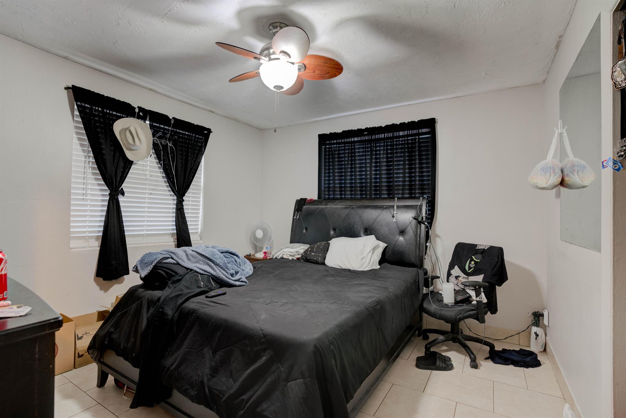 EASTVIEW MANOR - Residential Income