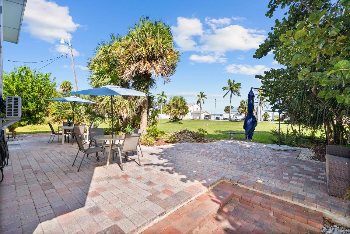 OCEAN VIEW SUBDIVISION REPLAT HOLLEY & MORGAN - Residential Lease