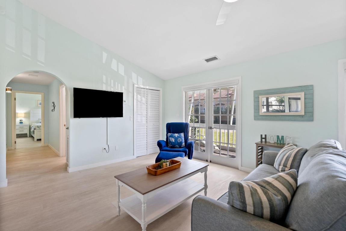 OCEAN VIEW SUBDIVISION REPLAT HOLLEY & MORGAN - Residential Lease