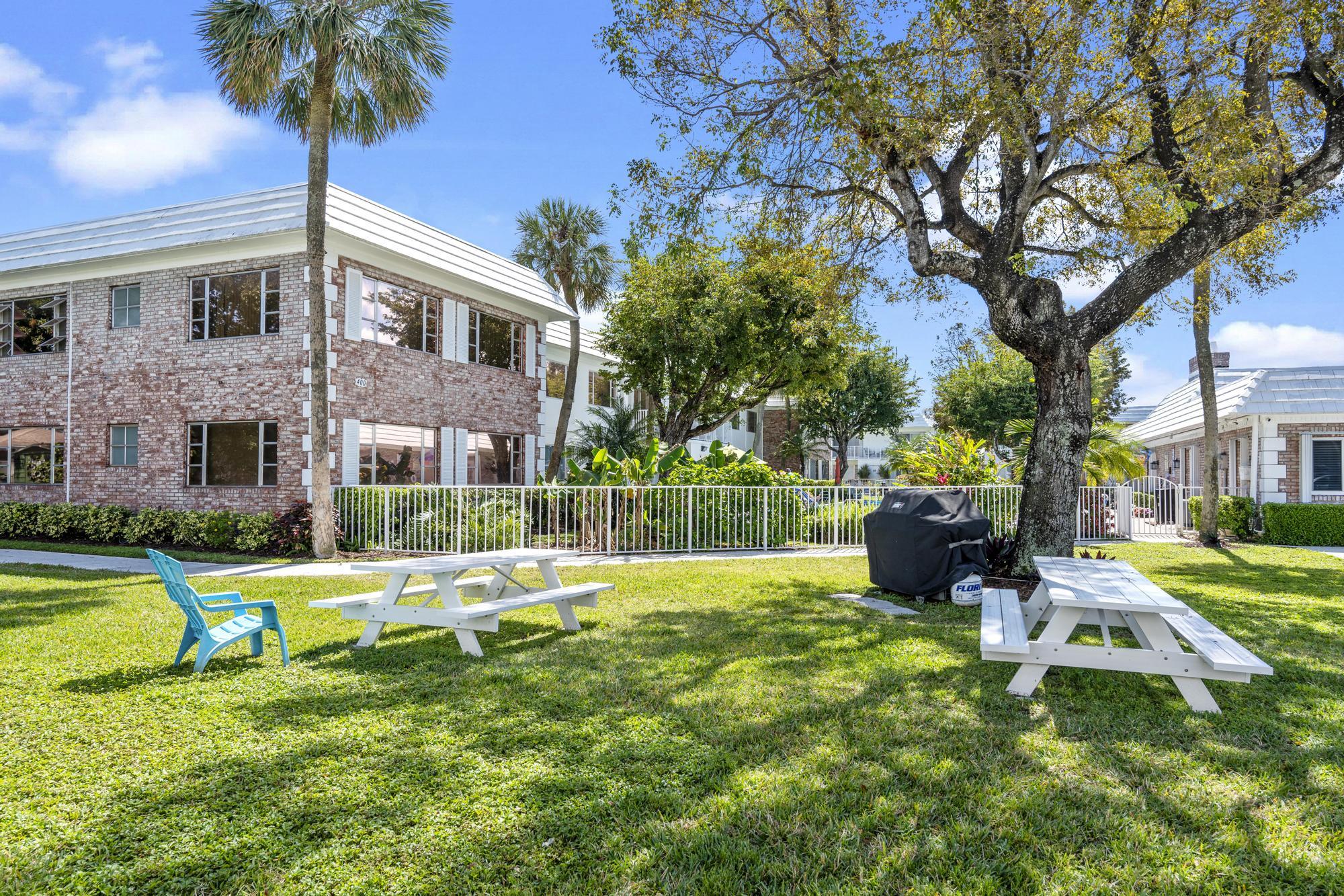 418 S Cypress Road 128