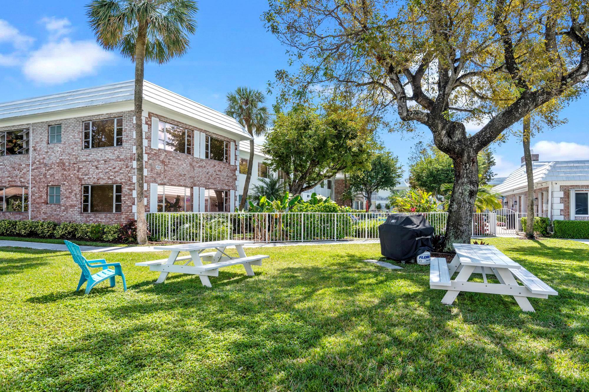 418 S Cypress Road 128