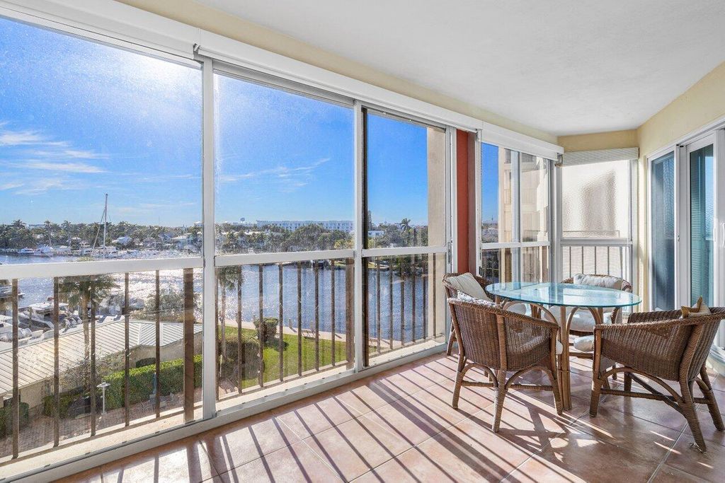 Photo of 86 Macfarlane Drive #5b, Delray Beach, FL 33483 (MLS # R11063198)