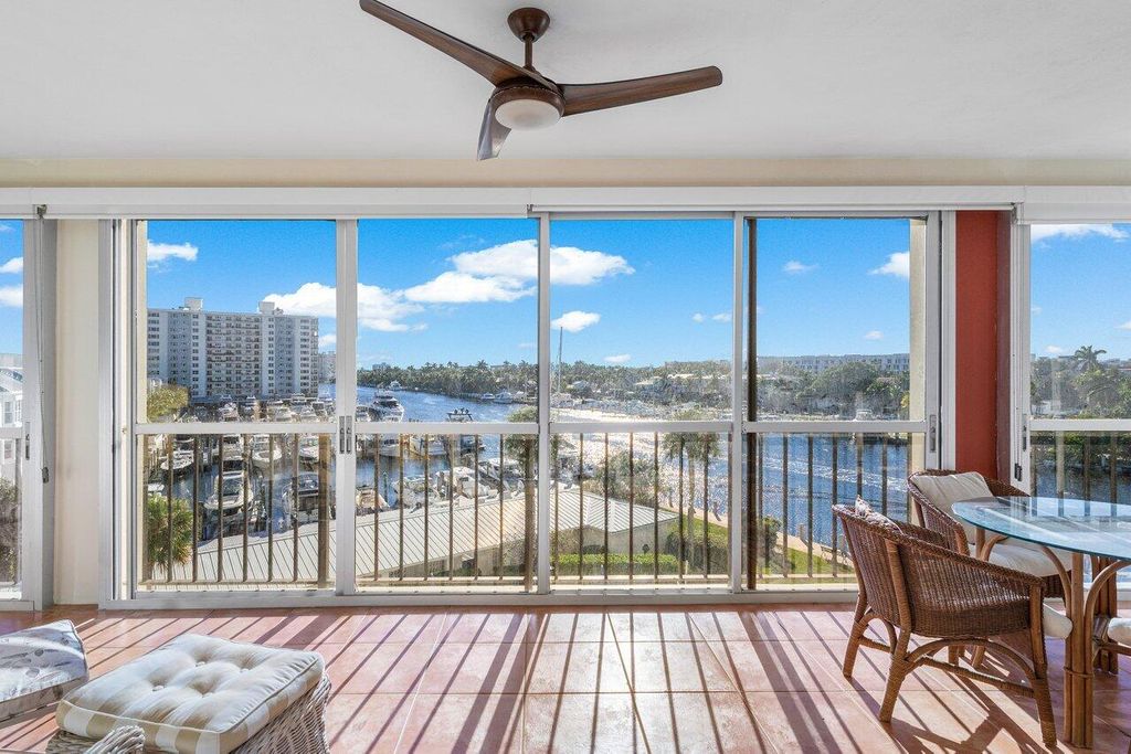 Photo of 86 Macfarlane Drive #5b, Delray Beach, FL 33483 (MLS # R11063198)