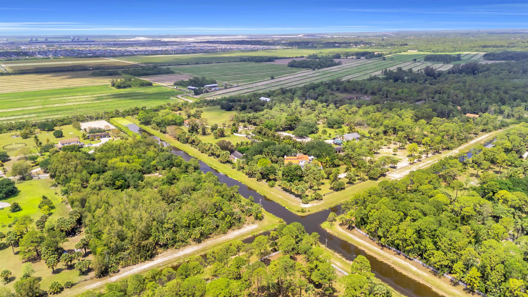 FOX TRAIL - Residential