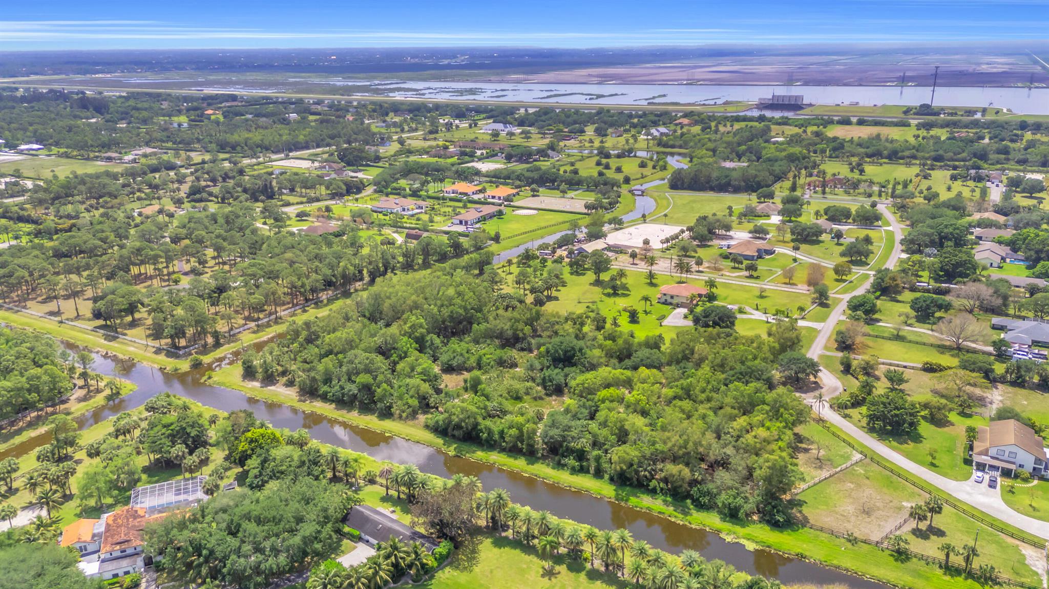 FOX TRAIL - Residential