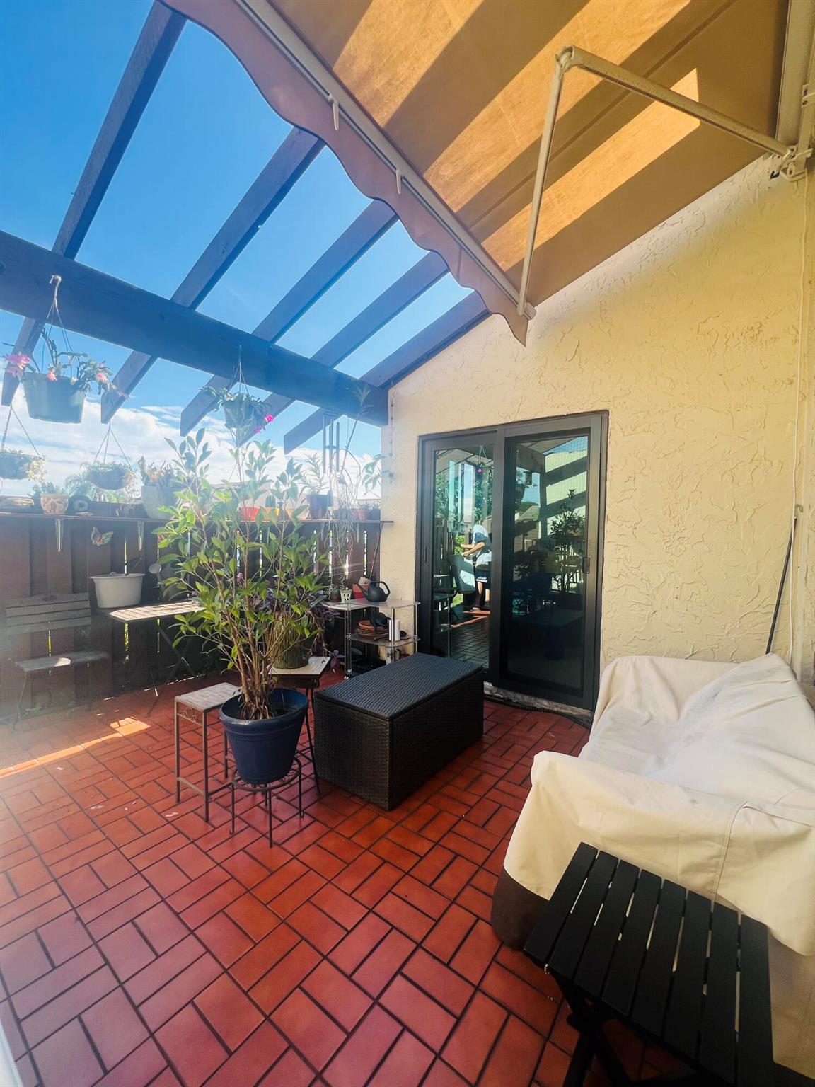 HIGH POINT OF DELRAY WEST - Residential Lease