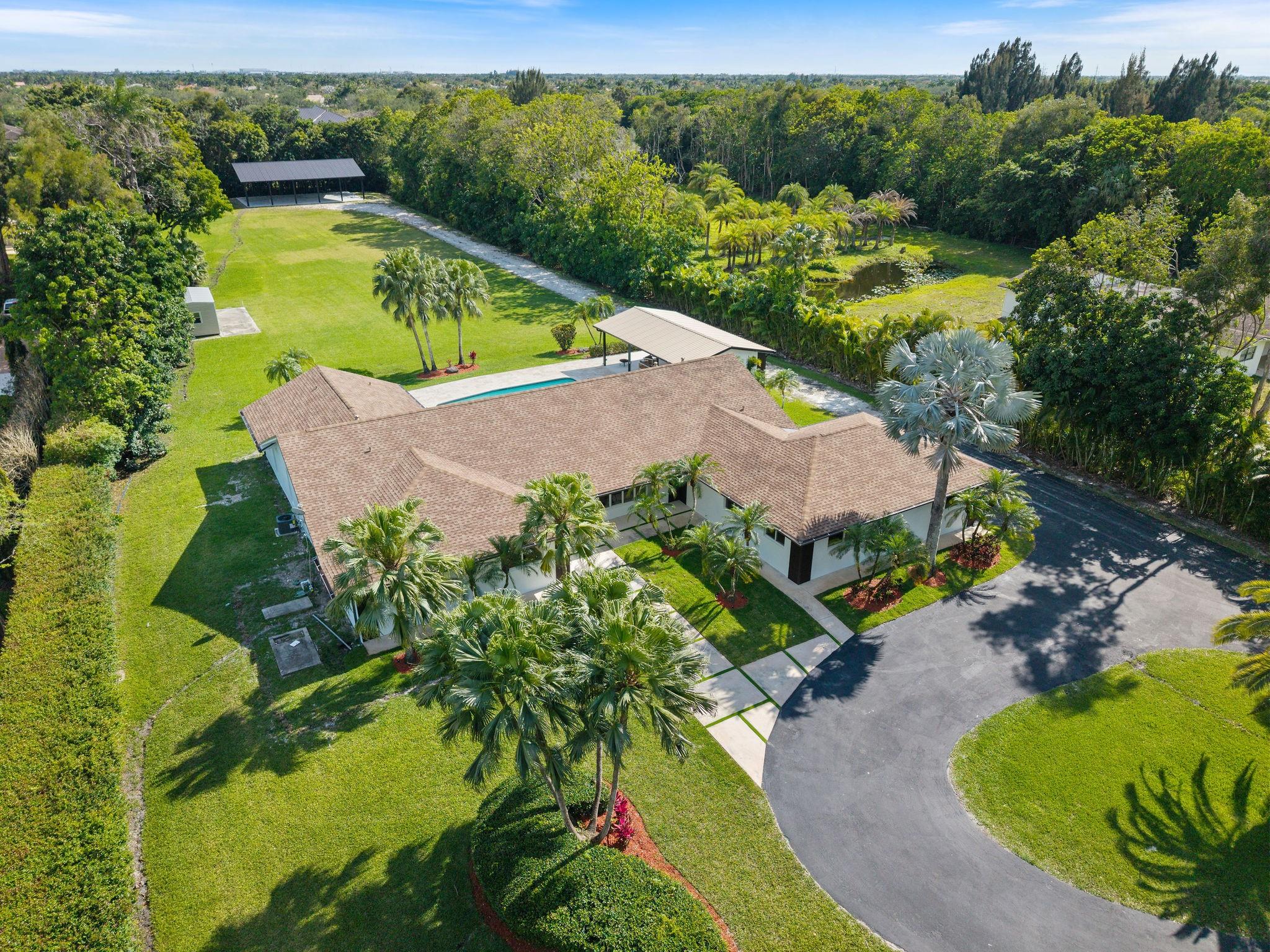 SUNSHINE RANCHES - Residential