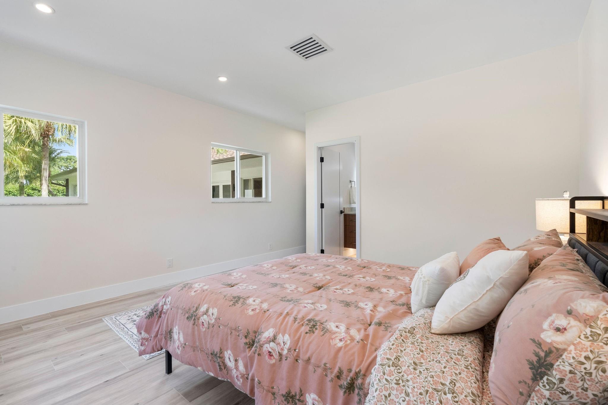 SUNSHINE RANCHES - Residential