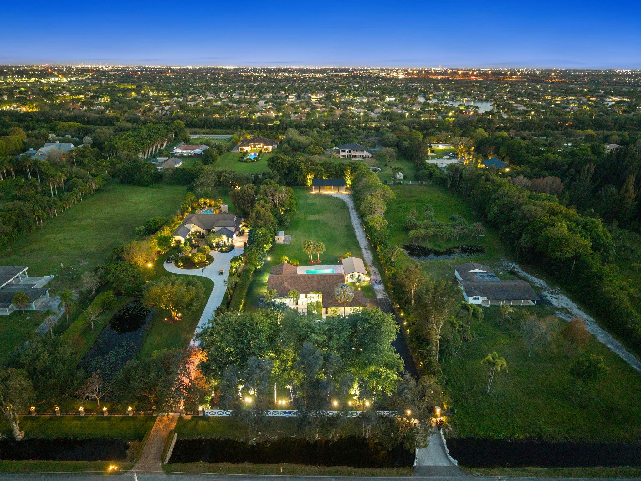 SUNSHINE RANCHES - Residential