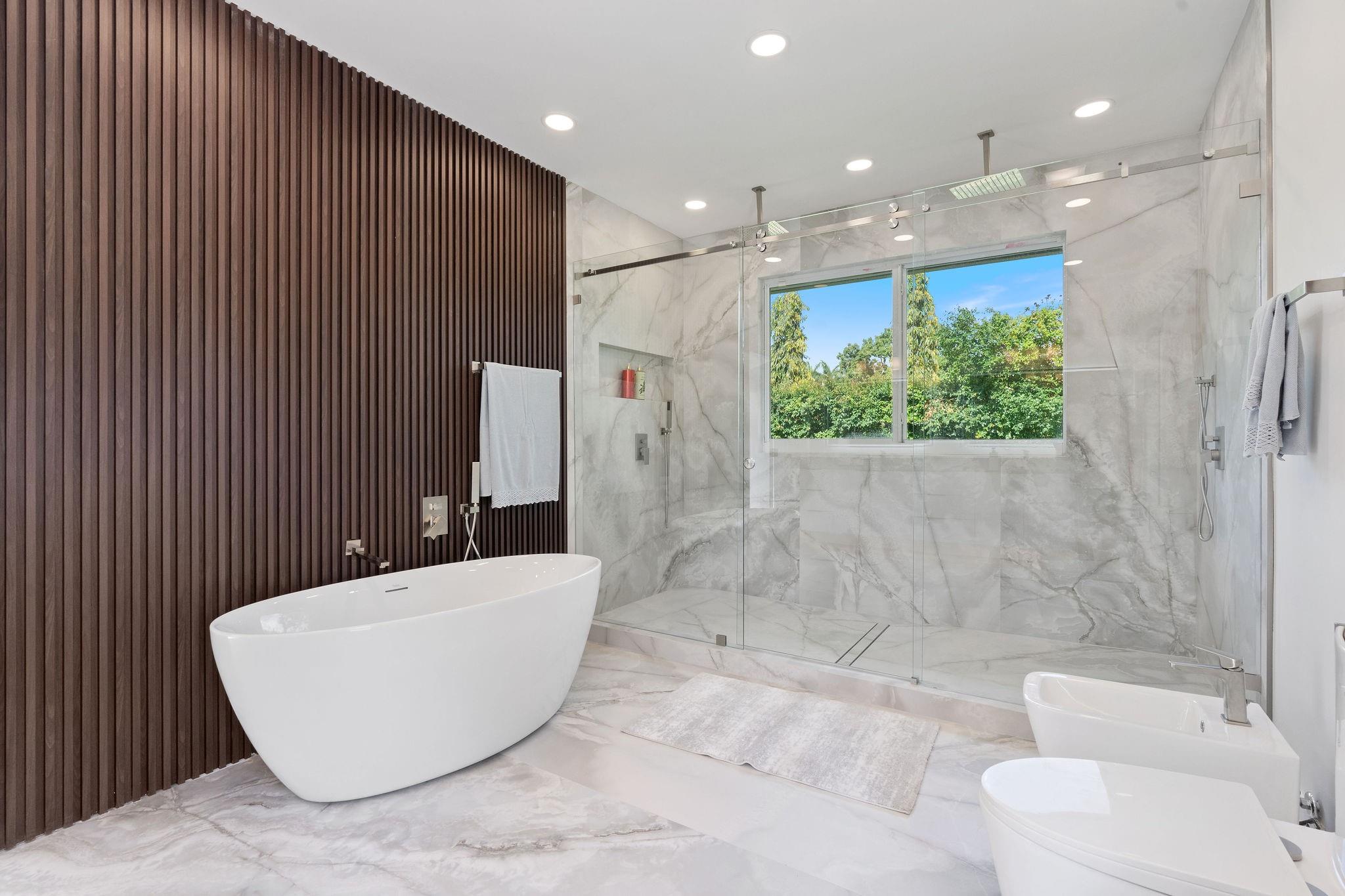 SUNSHINE RANCHES - Residential