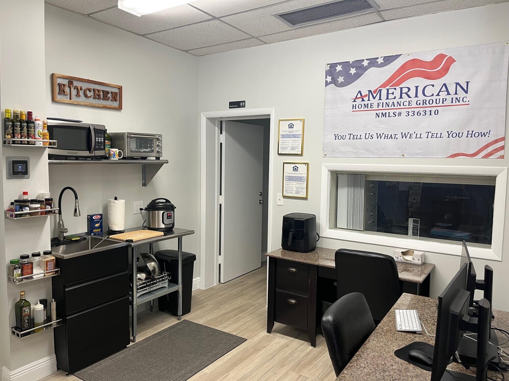 CRESTWOOD - Commercial Sale