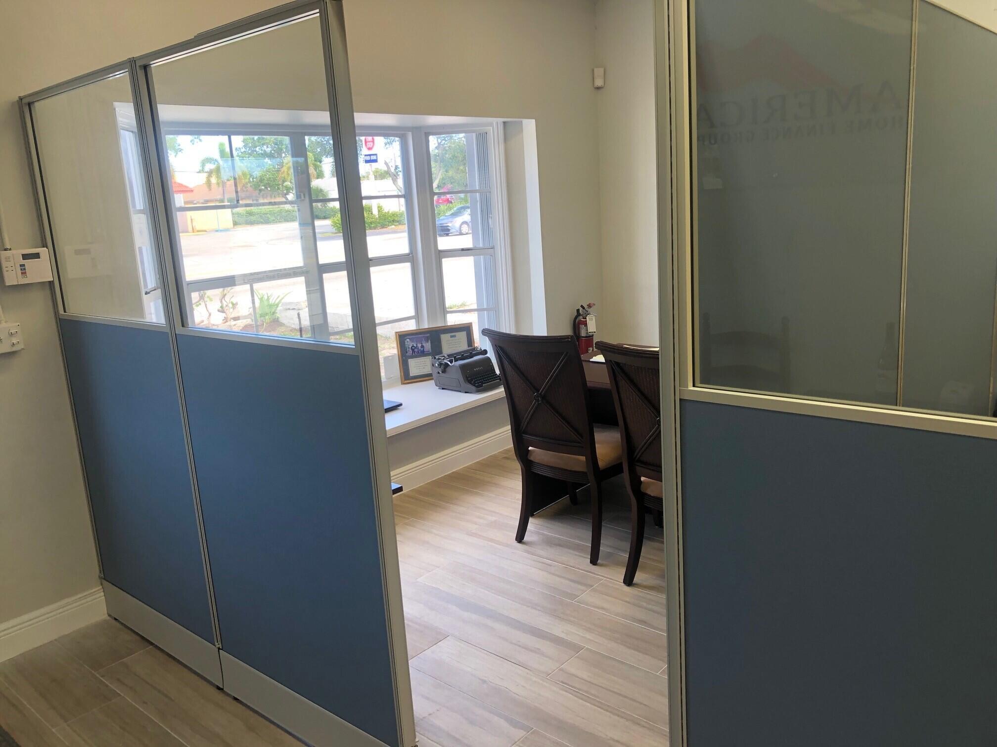 CRESTWOOD - Commercial Sale