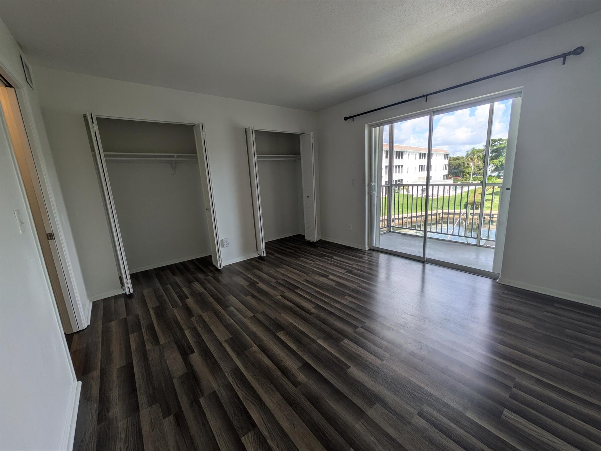 LAKE COLONY APTS THREE IN - Residential Lease