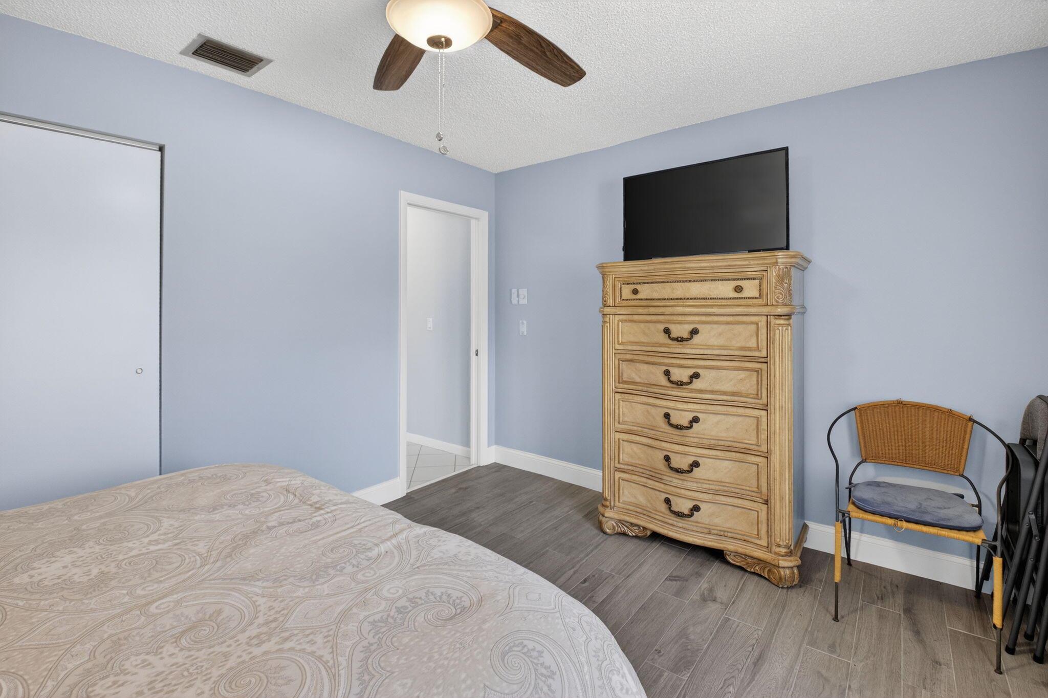 RAINBERRY BAY - Residential