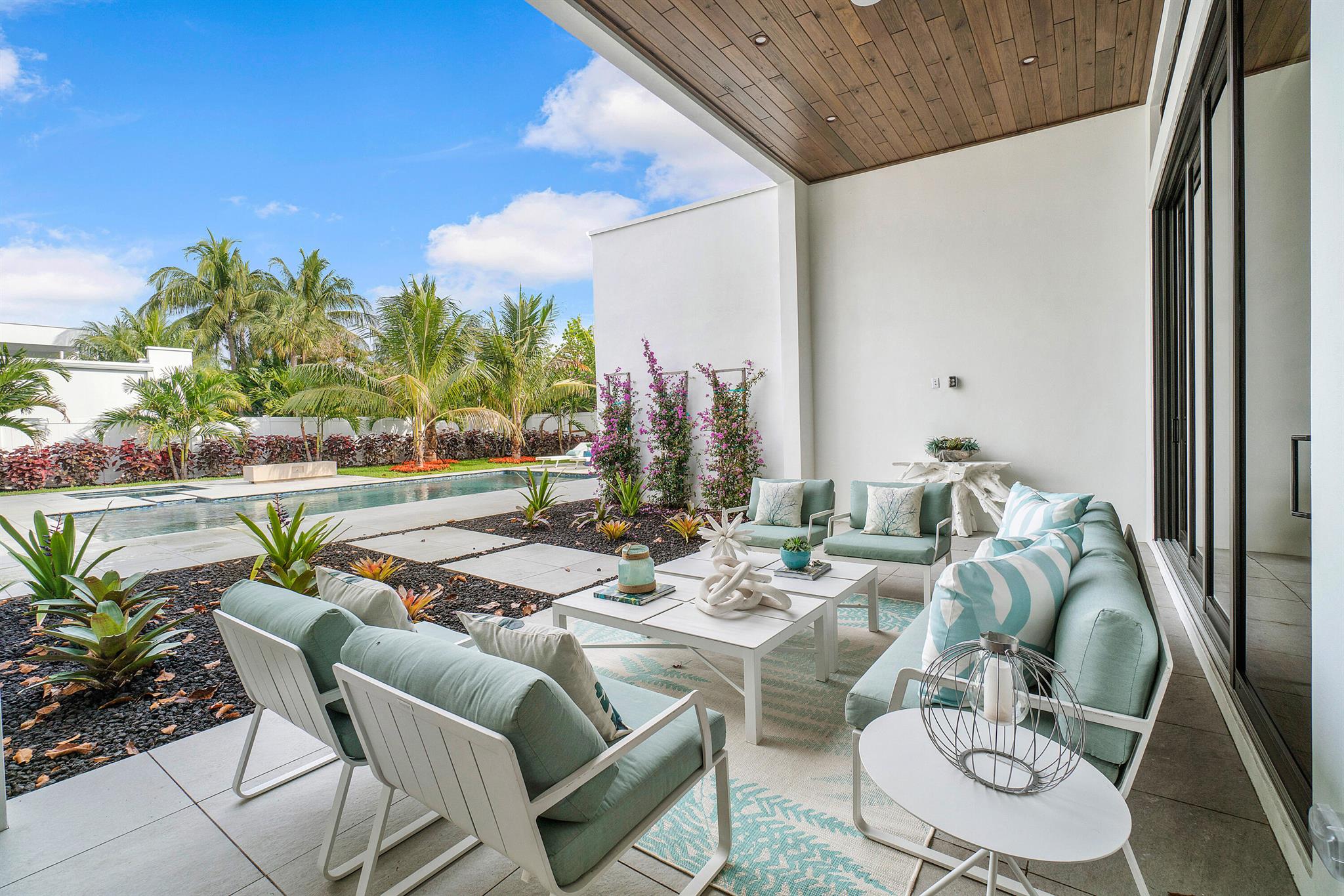 CORAL RIDGE - Residential