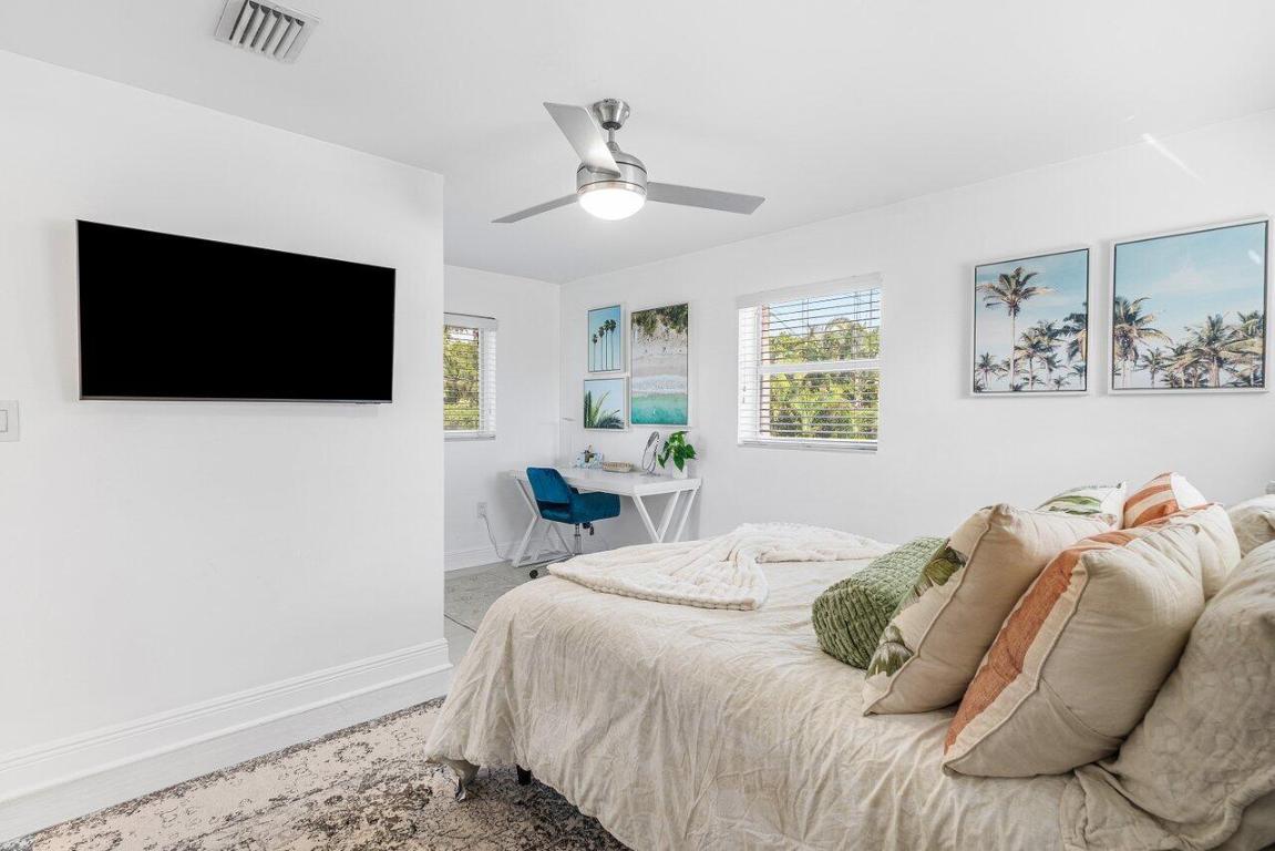 SOUTH PALM PARK IN - Residential