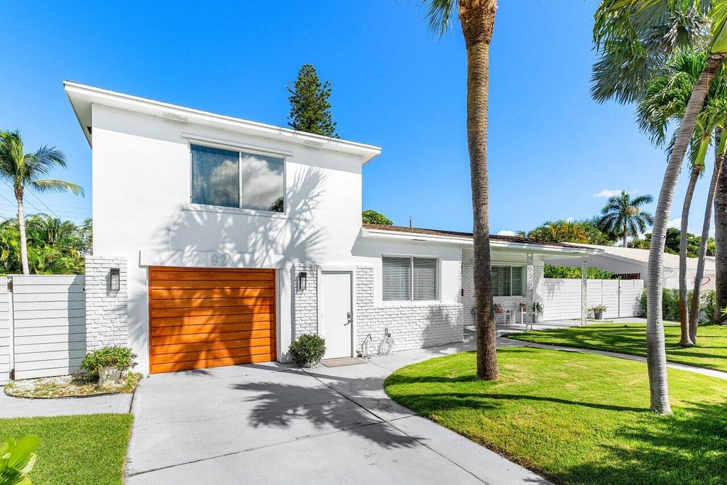 Photo of 92 18th Avenue S Avenue S, Lake Worth Beach, FL 33460 (MLS # R11135318)