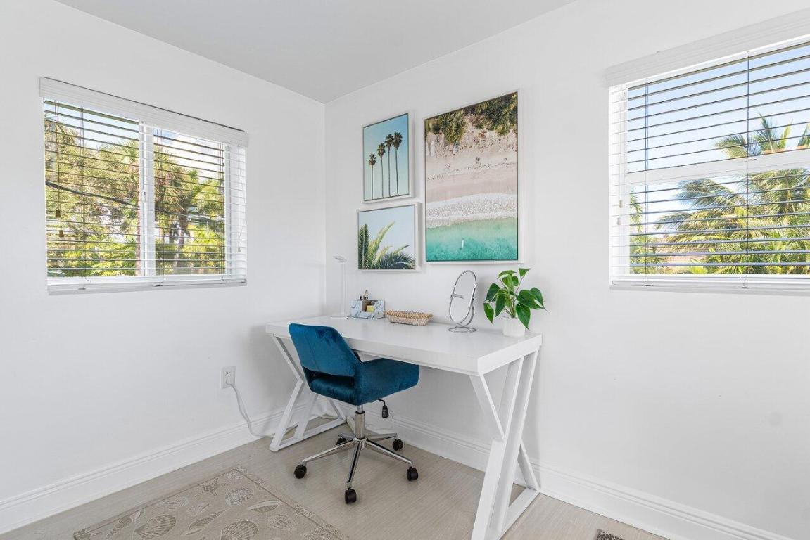 SOUTH PALM PARK IN - Residential