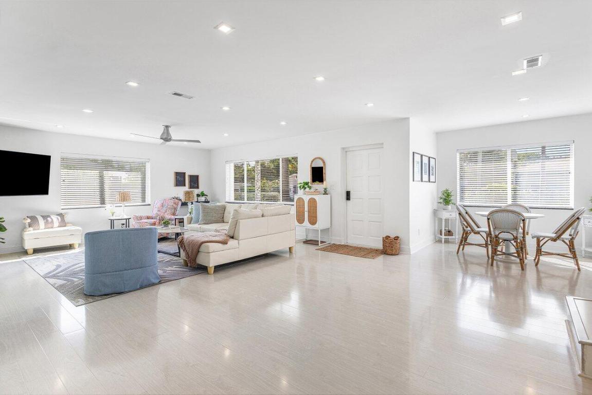 SOUTH PALM PARK IN - Residential