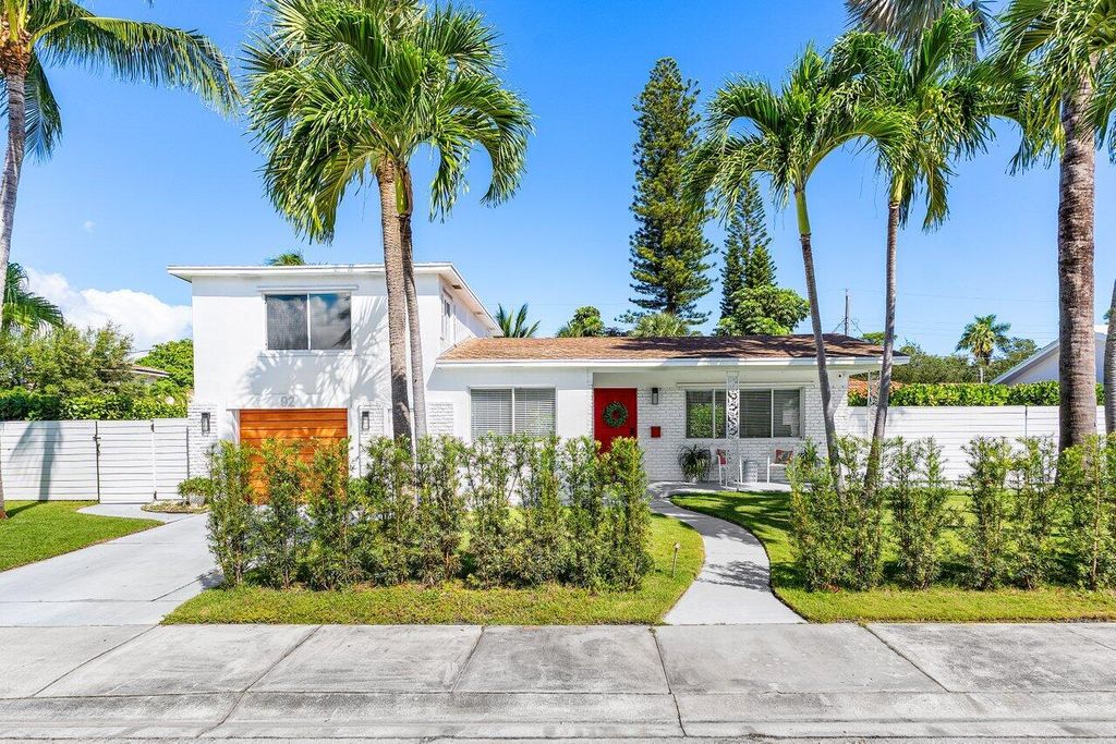 Photo of 92 18th Avenue S Avenue S, Lake Worth Beach, FL 33460 (MLS # R11135318)