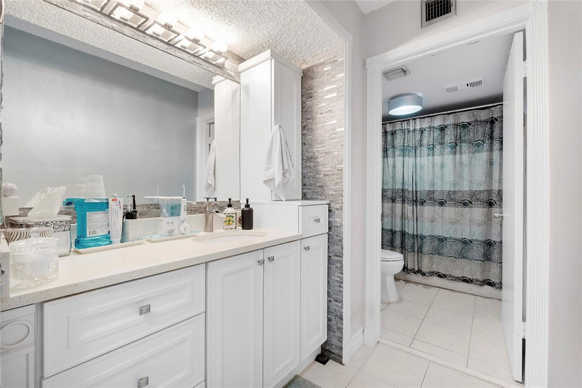 Arbor Courts at Jacaranda - Residential