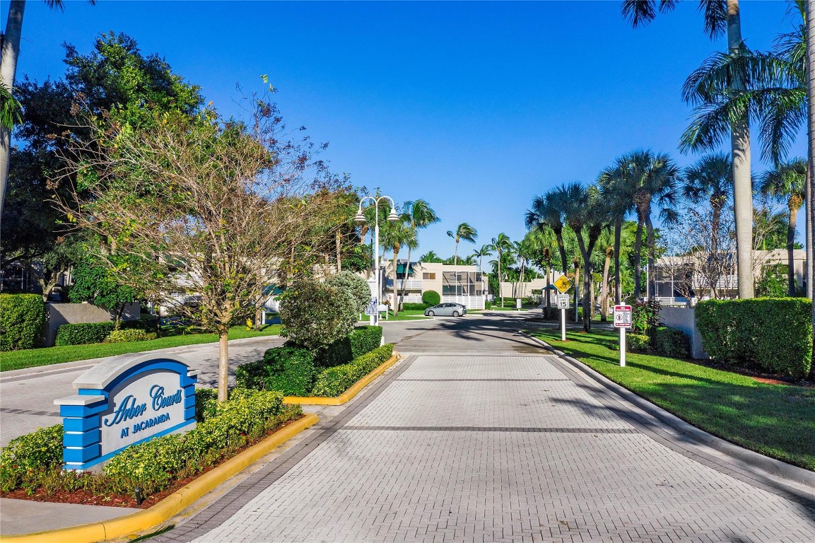 Arbor Courts at Jacaranda - Residential