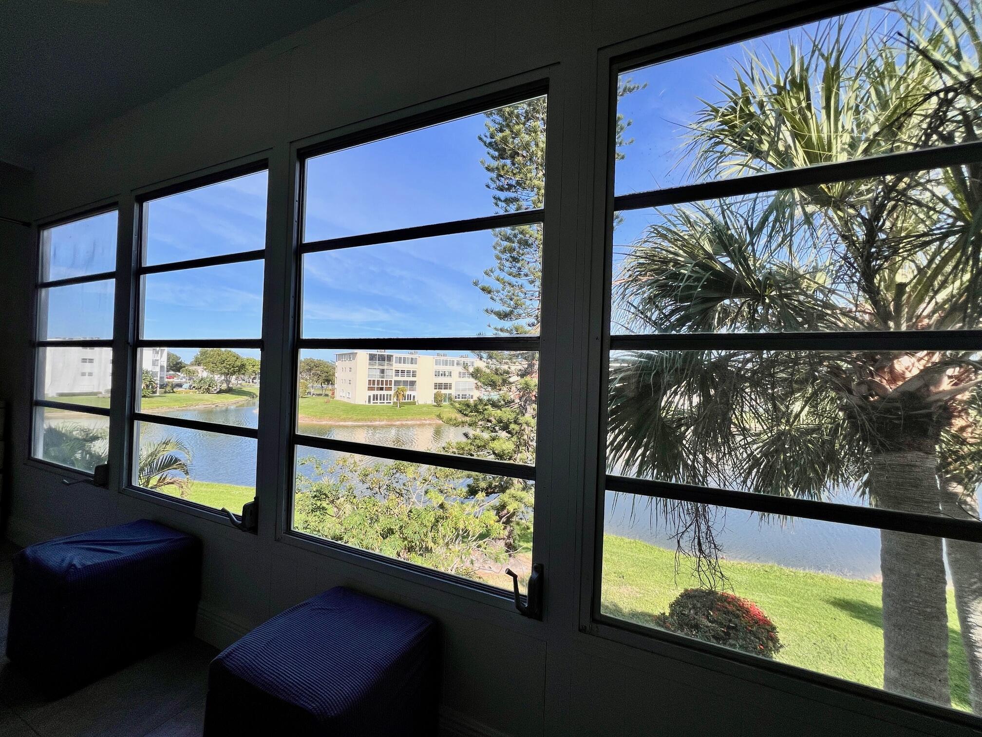 WELLINGTON CONDOS - Residential