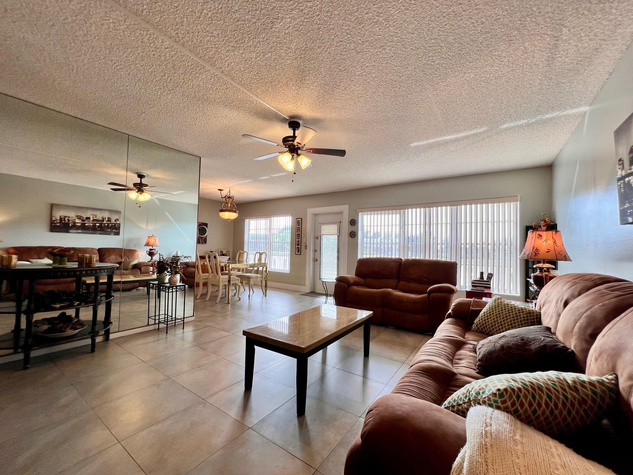 WELLINGTON CONDOS - Residential