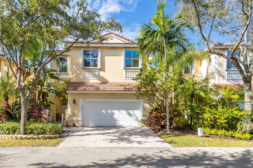 Fantastic opportunity to own a Caravaggio model with a private pool and backyard. This lovely home sits on one of the best lots in West Lake Village with no neighbors behind you and view of the park and lake. The living space areas all opens up to the pool and backyard and the open kitchen is the center of the home. Upstairs you will find 4 bedrooms including a very nice size master. There is also a loft, perfect for additional office/desk space. An extra room has been enclosed downstairs but can easily be converted back to a dining room spaceThe community resort style pool, gym and recreational area is within walking distance from the home's location.  You are also just a couple of minutes from beach and downtown. Home is hurricane prepared with all accordion shutters.