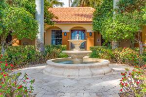 YACHT CLUB ON THE INTRACO - Residential Lease