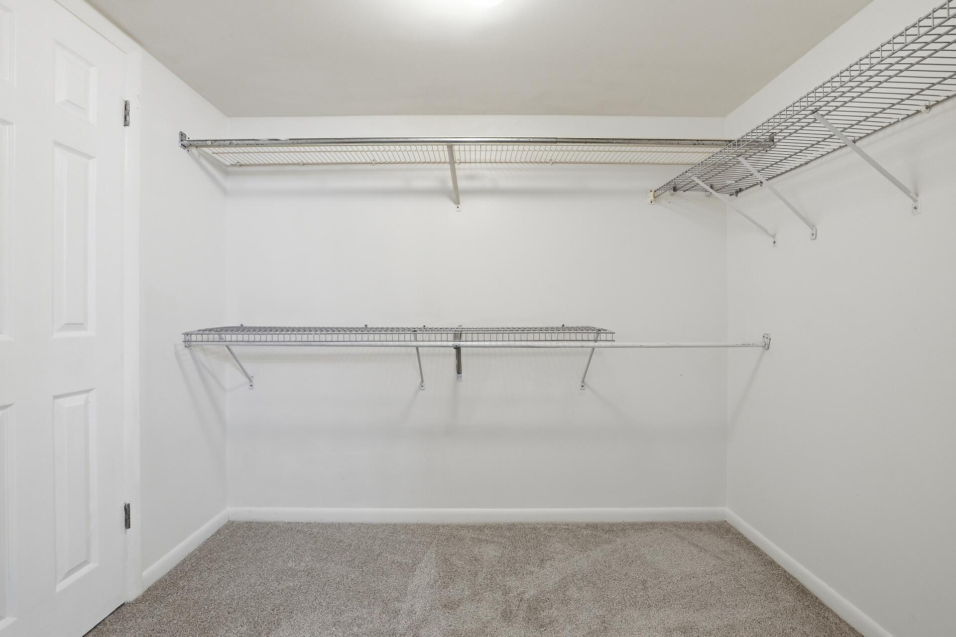 FOUNTAINS OF PALM BEACH CONDO 3 - Residential