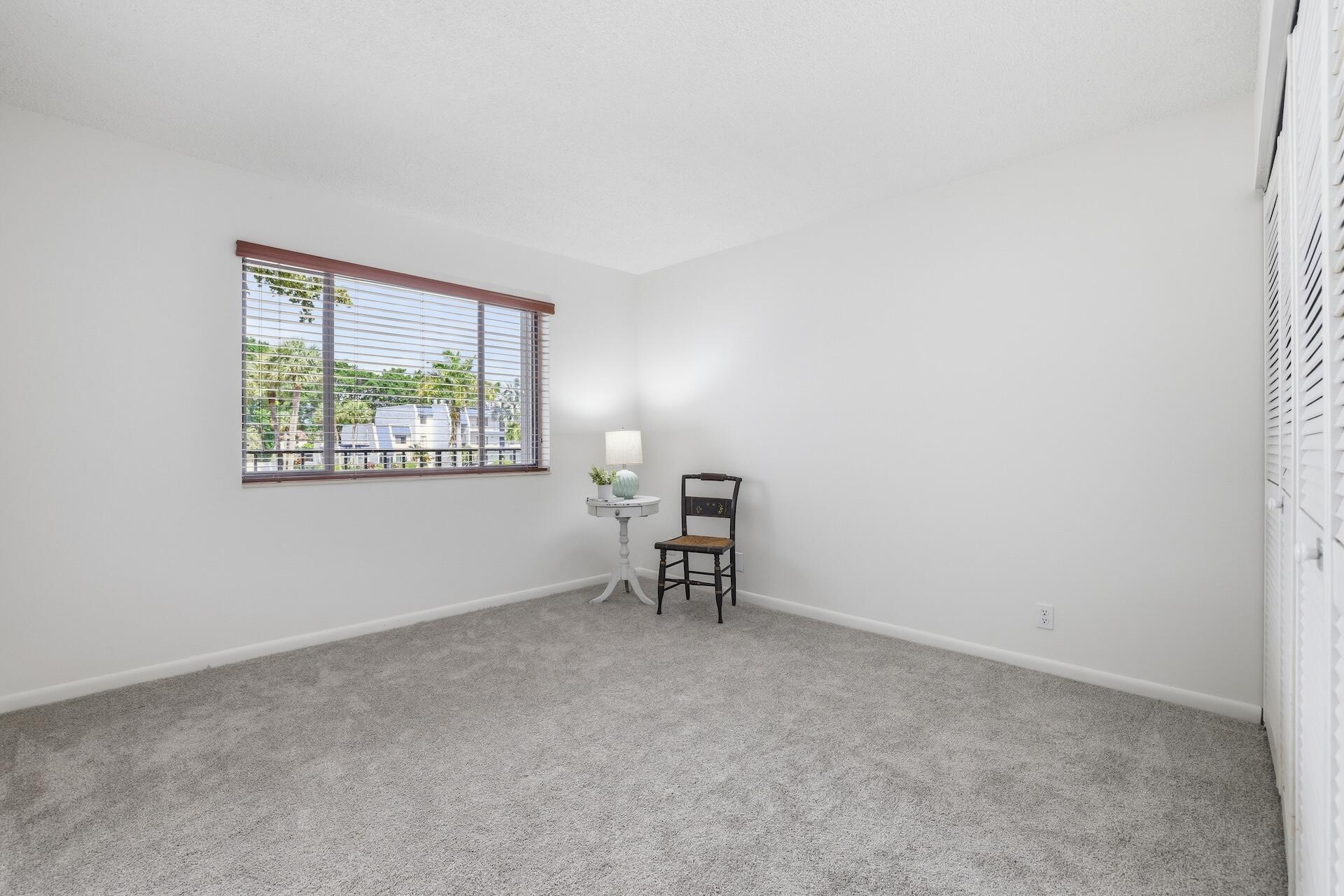 FOUNTAINS OF PALM BEACH CONDO 3 - Residential