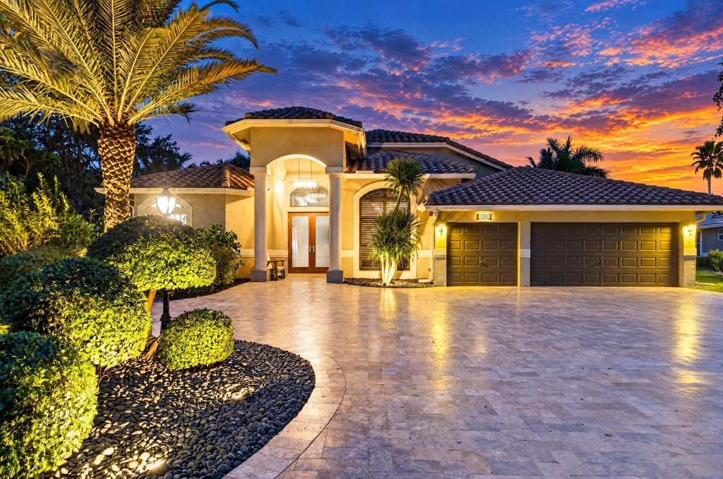 Photo of 10090 NW 59th Drive, Parkland, FL 33076 (MLS # B26082315)