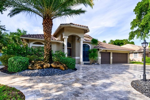 Tiny photo for 10090 NW 59th Drive, Parkland, FL 33076 (MLS # B26082315)