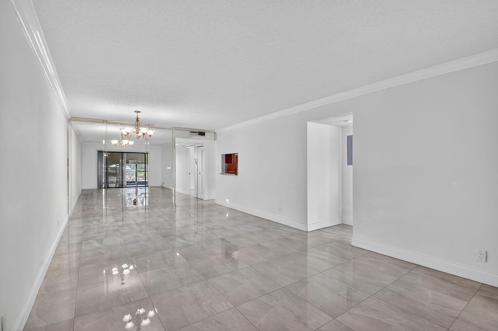 Lakes of Delray - Residential