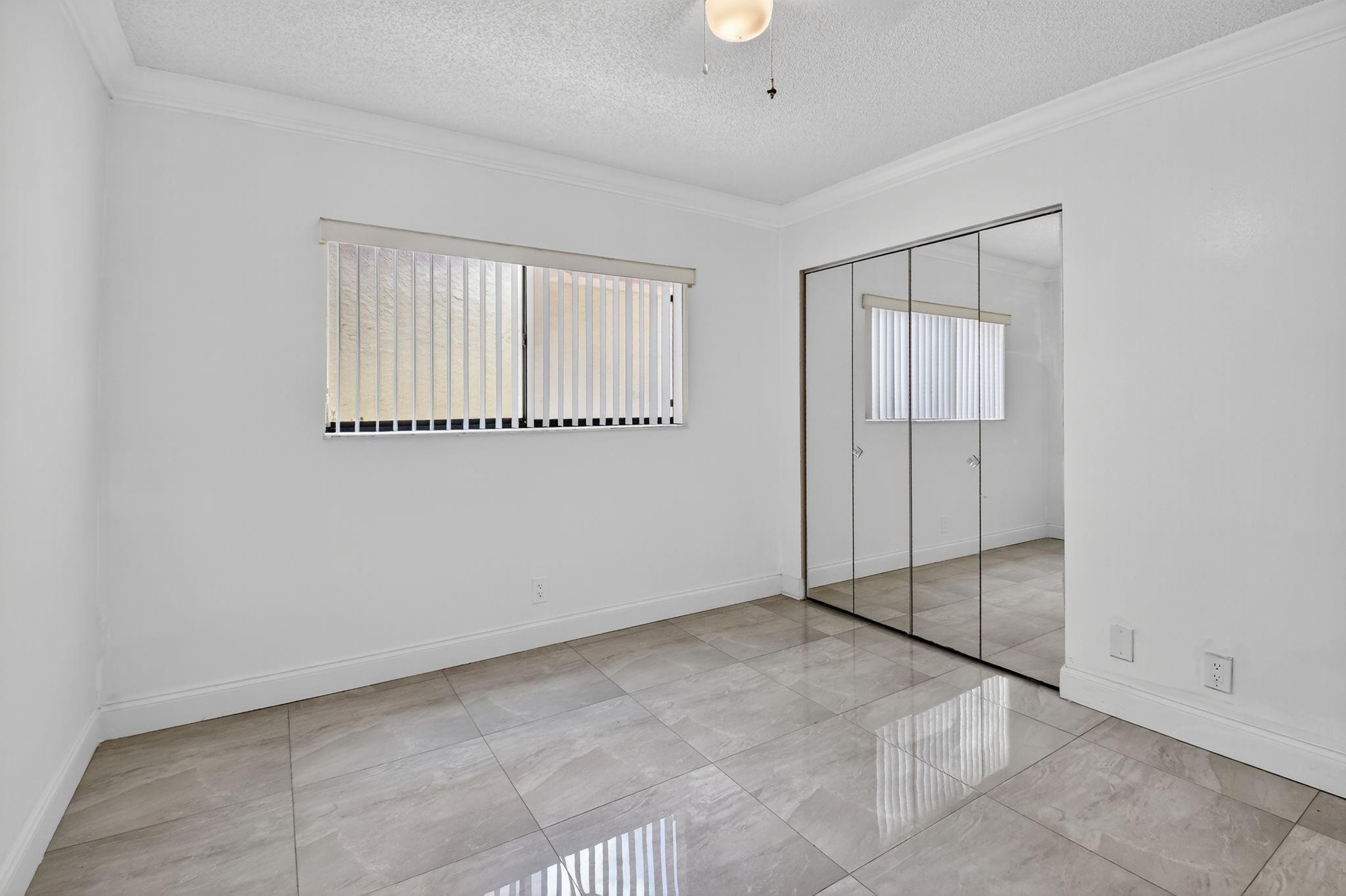 Lakes of Delray - Residential