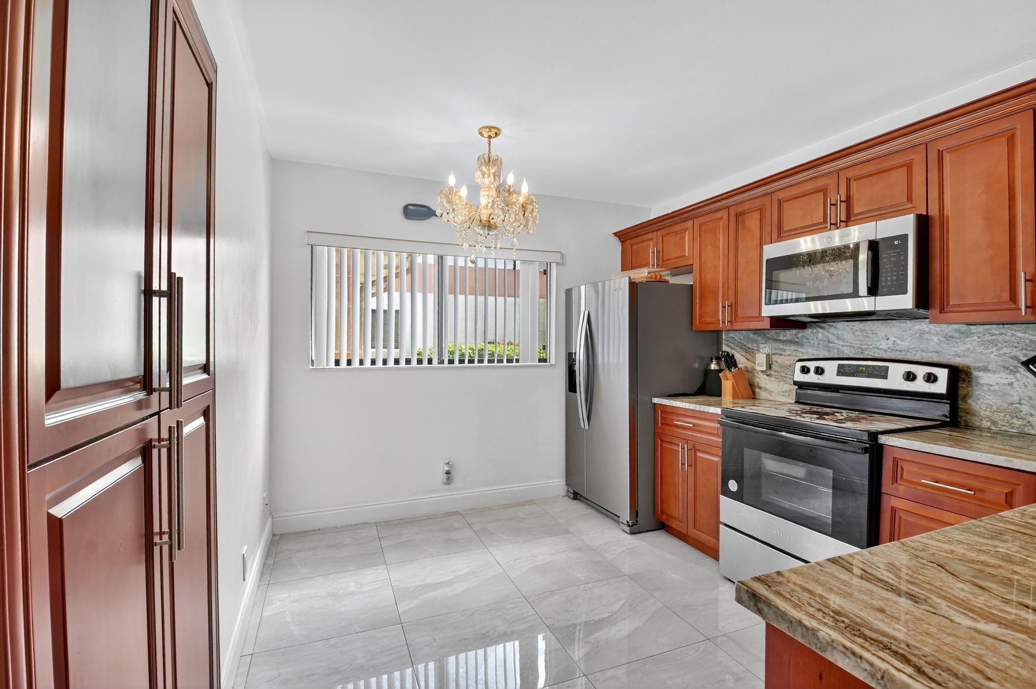 Lakes of Delray - Residential