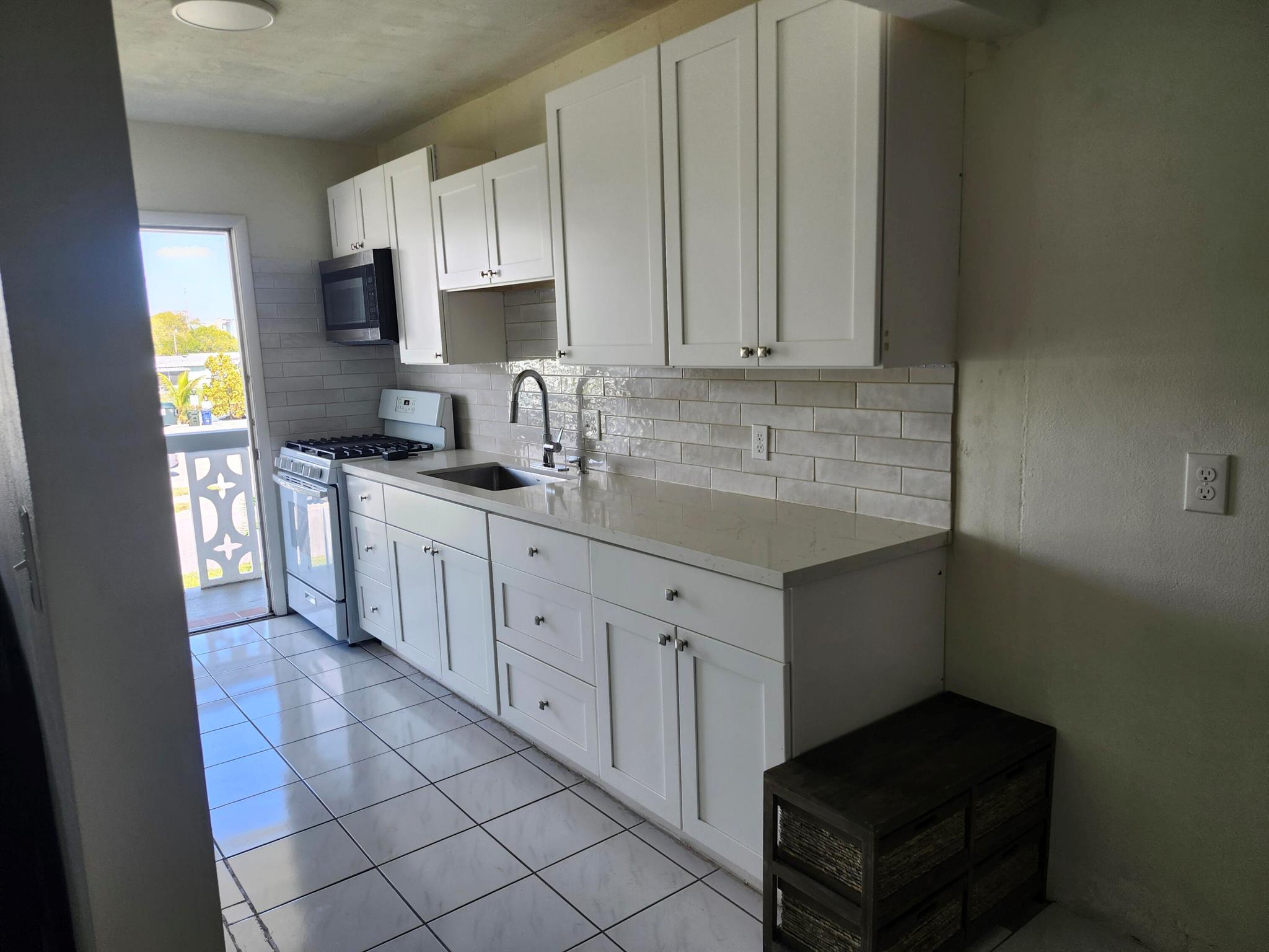 52 NE 204th Street 31