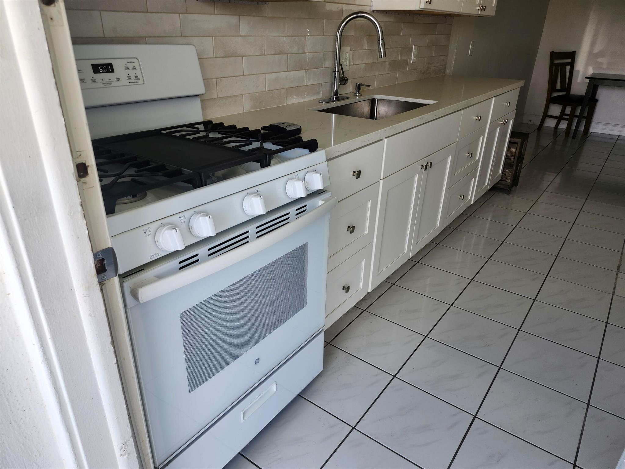 52 NE 204th Street 31