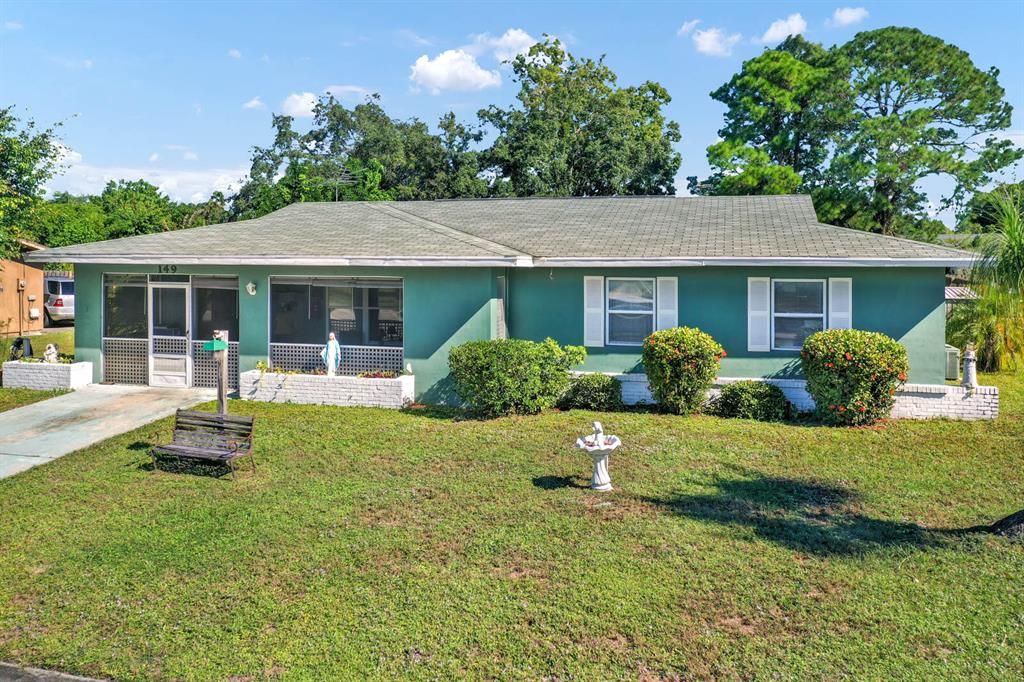 Photo of 149 NE Bracken Road Rd, Port St Lucie, FL 34983 (MLS # R10757515)