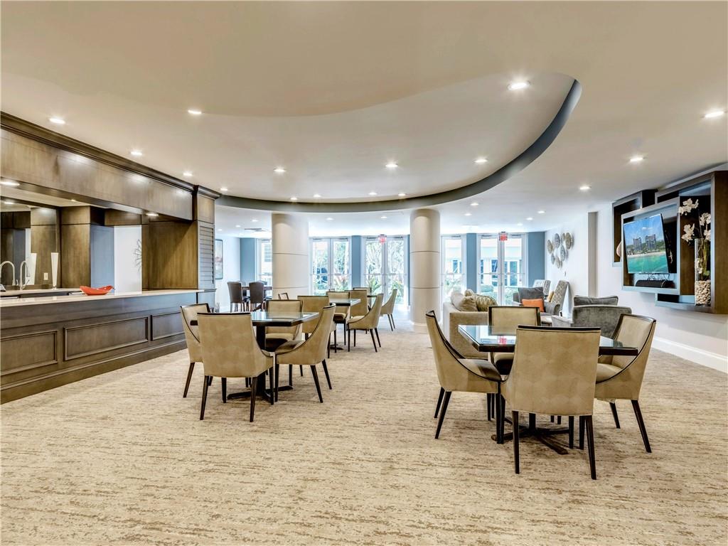 RENAISSANCE ONTHE OCEAN - Residential