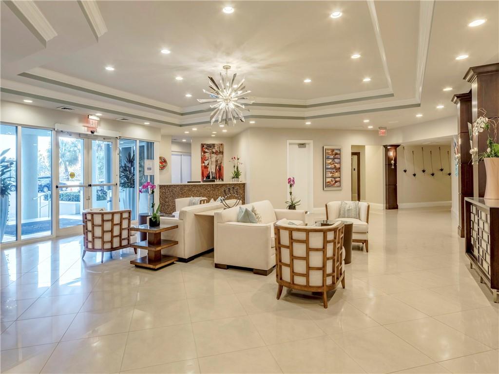 RENAISSANCE ONTHE OCEAN - Residential