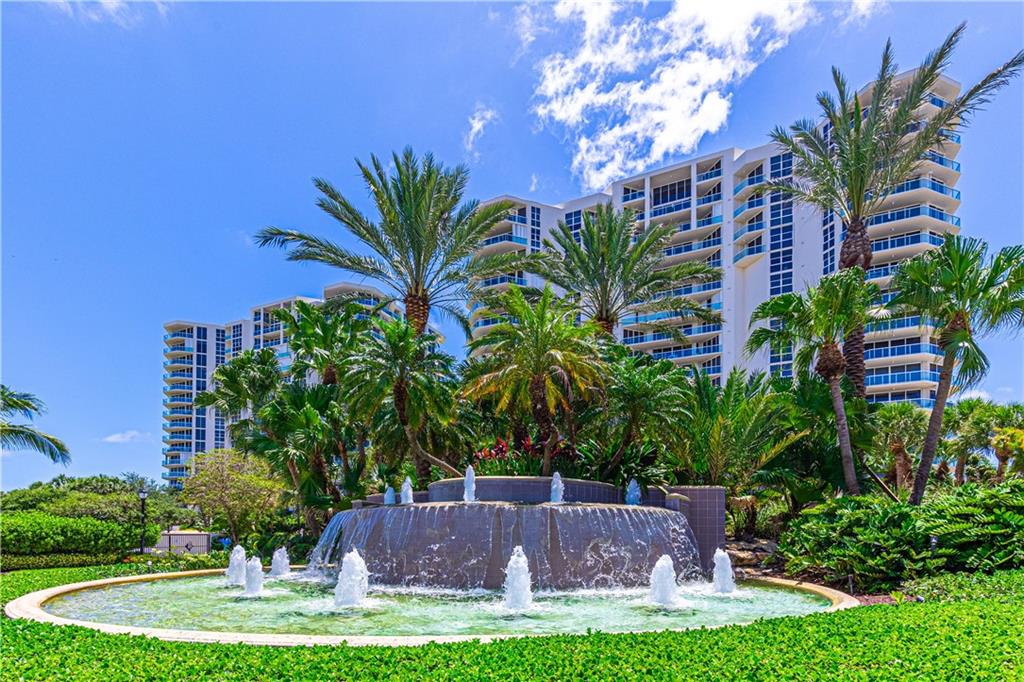 RENAISSANCE ONTHE OCEAN - Residential